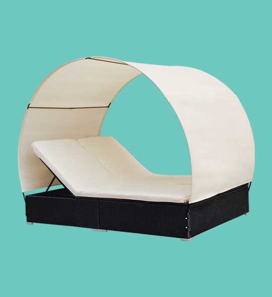 Poly-Rattan Daybed with roof